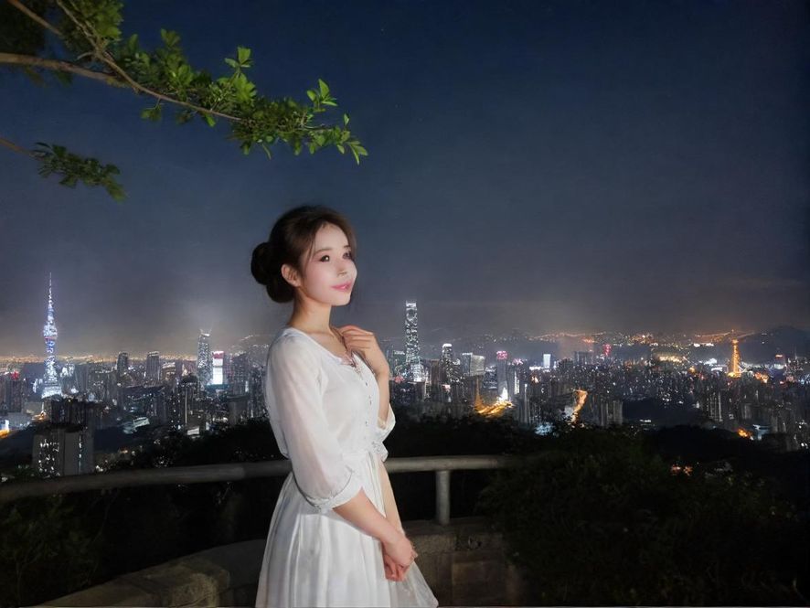 广州QM凤楼夜景俯视图